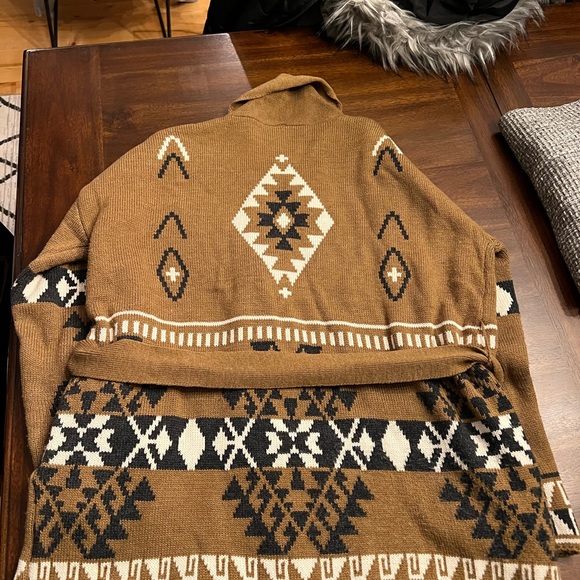 Stetson Womens Santa Fe Belted Sweater - Picture 6 of 6